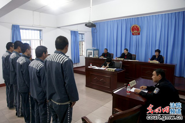 9月13日,河南省焦作中院正式启用设立在焦作市监狱的驻狱巡回法庭